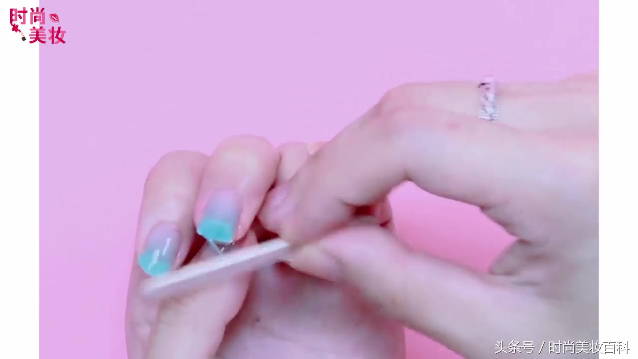 美甲蝴蝶贴纸网红爆款,tomoni美甲贴纸