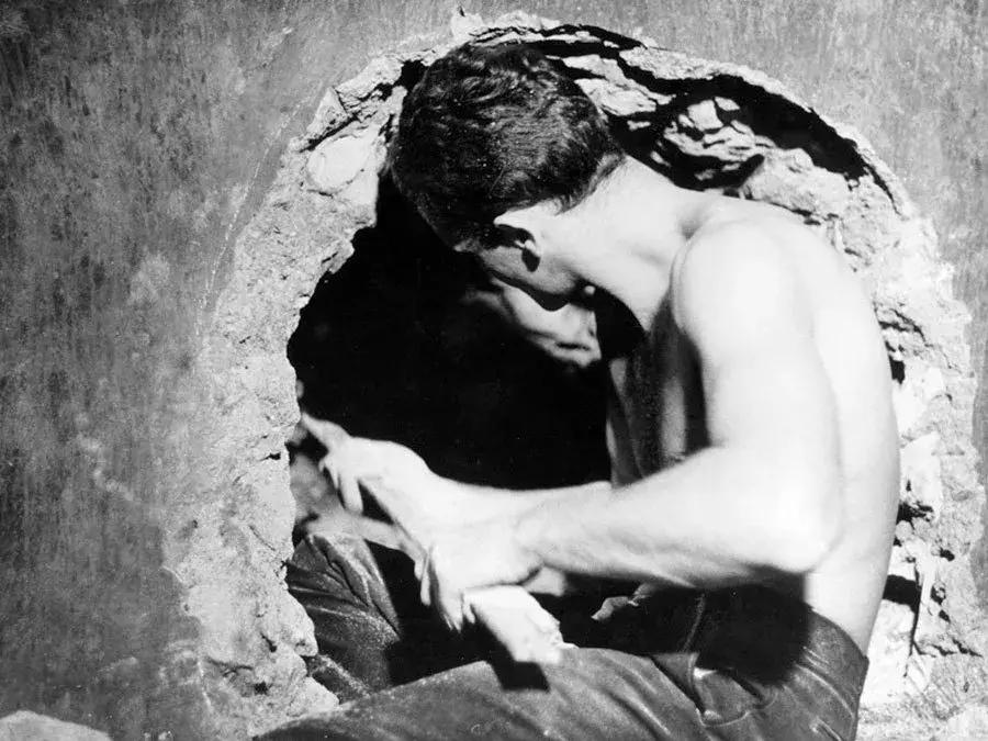 值得看的越狱片,越狱电影巅峰之作