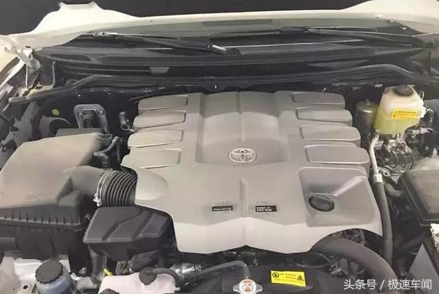 老款陆巡v8对比新款v6,全新陆巡2020款5.7v8