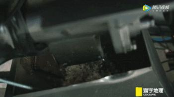 他设计了一堆“垃圾”,却让全世界拍手叫好