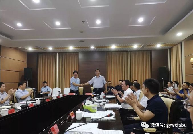 政府主导，整体转移！安新县与高邑县签署政府合作，全力推动北方鞋都又快又好地实现“双转”