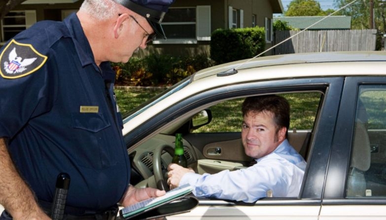 为什么中国留学生在北美的豪车车祸特别多?不仅仅是有钱那么简单