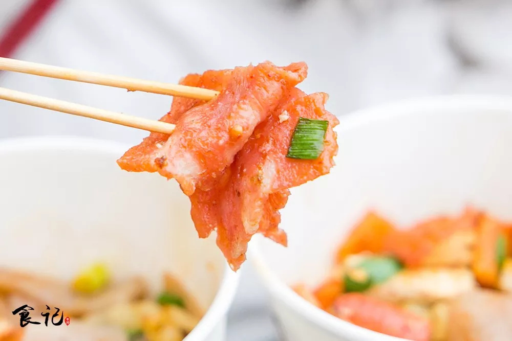 街边铁板烧多少钱一份,杭州校门口铁板烧