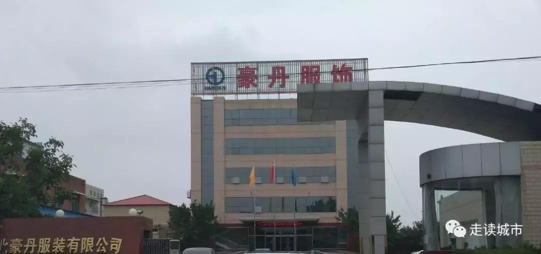 容城县容城镇容城小学,容城镇和容城大道有什么区别