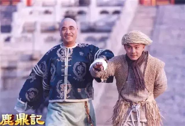 回忆周星驰的经典电影,反复看周星驰的电视剧有哪些