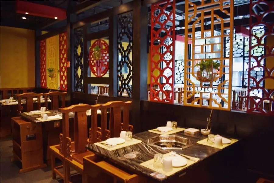 川炉火锅又又又来撩您的胃了！两周年店庆，5.8折！必须马上安排！