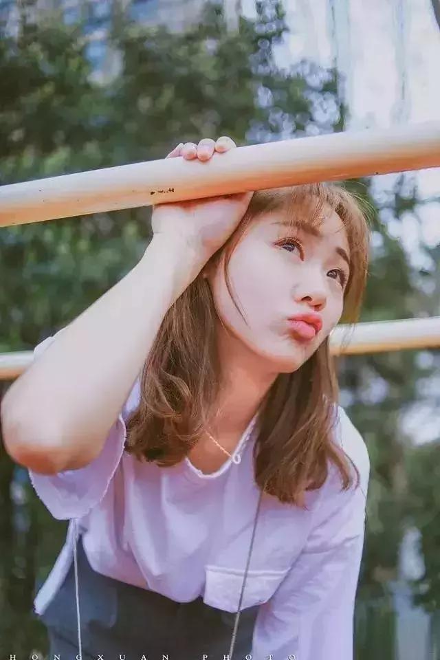 教你拍照不再表情僵硬,拍照面无表情怎么办