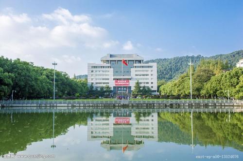 湖南最厉害的985中南大学,中南大学排名全国第一