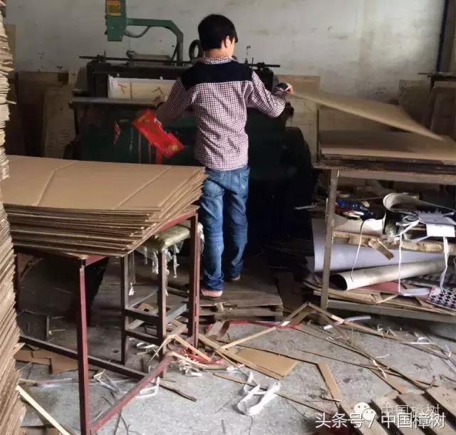 20岁老杨现状,老杨办了一家印刷厂