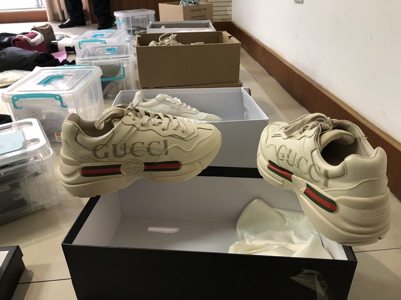 上海破获假冒爱马仕,上海警方破获首起假冒lv