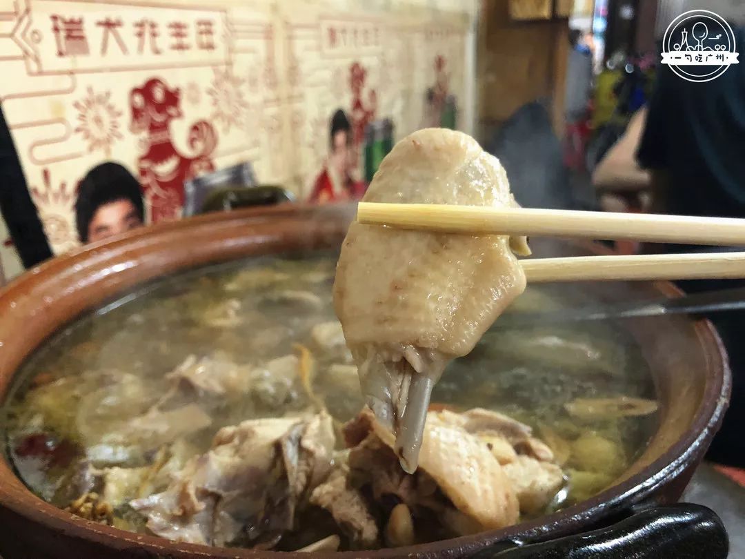 我在西华路叫了只鸡……