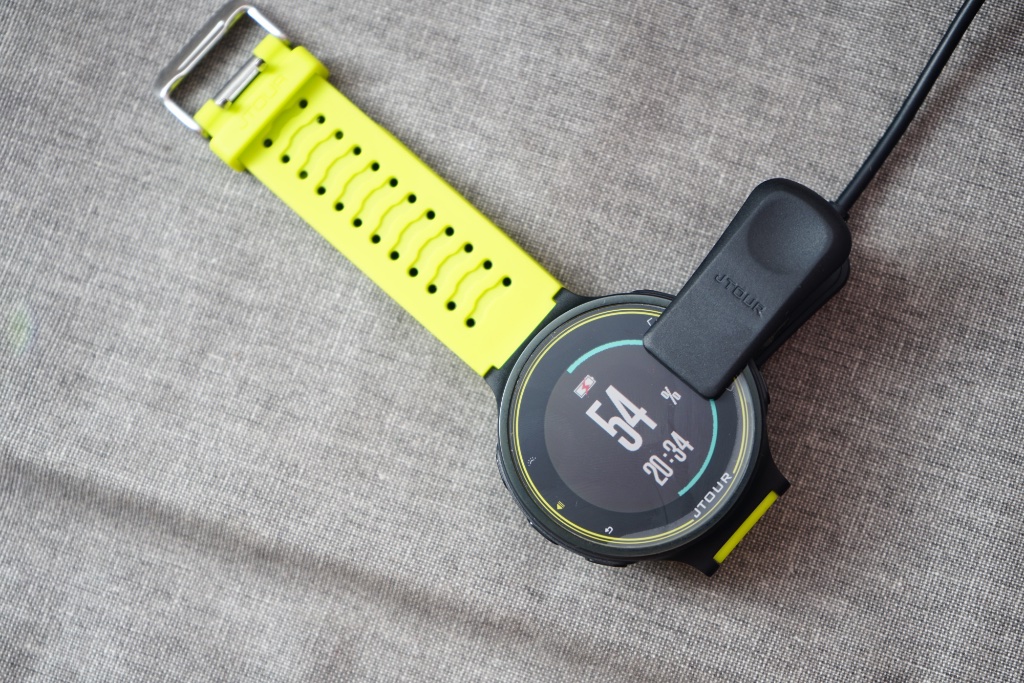 续航强有gps的智能手表,飞腕跑步智能腕表