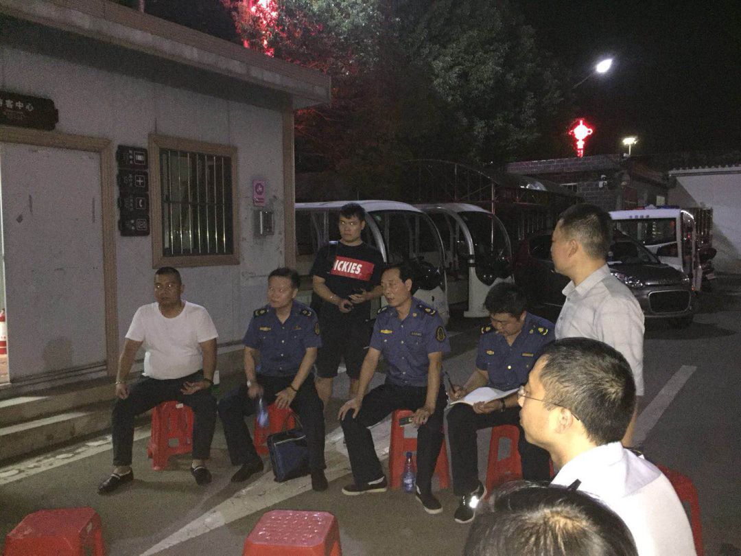 湘潭运管部门督查两客一危,湘潭运管交警联合开展节前检查