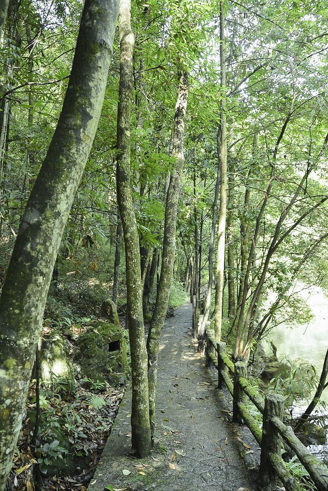 贵州到黔东南旅游攻略,贵州黔南都匀旅游攻略