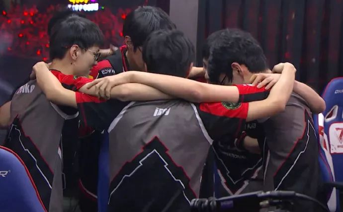 s8赛前解说视频,s8总决赛赛前对话