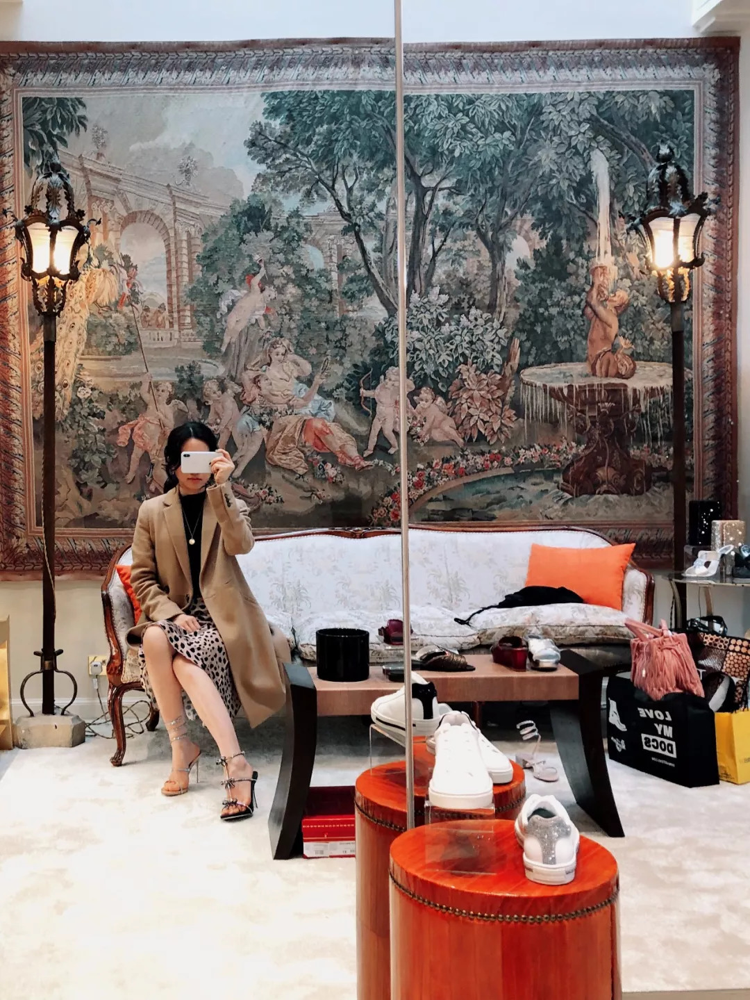 renecaovilla鞋价,renecaovilla店员试鞋