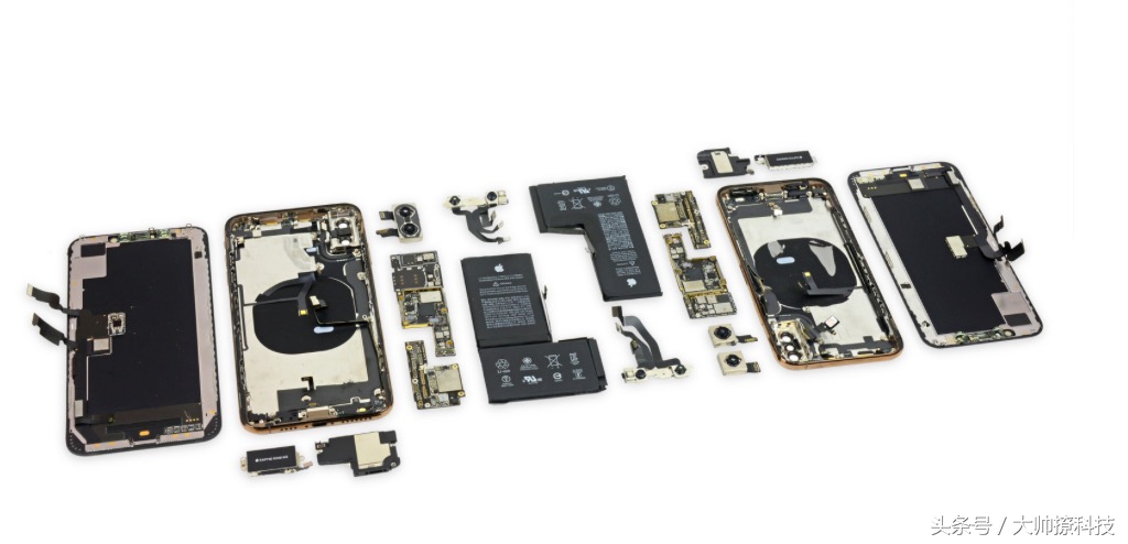 iphonexsiphonexsmax有什么区别,iphonexs和xsmax拆机对比