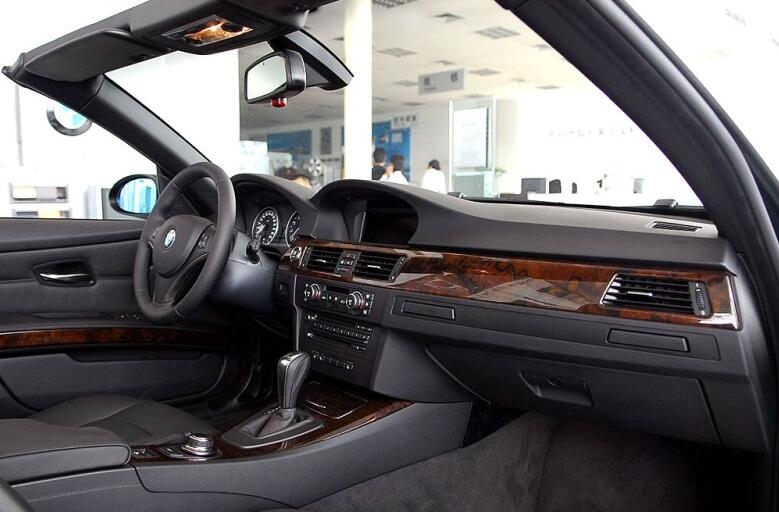 13万左右买什么车黑色,13万买什么越野车比较好