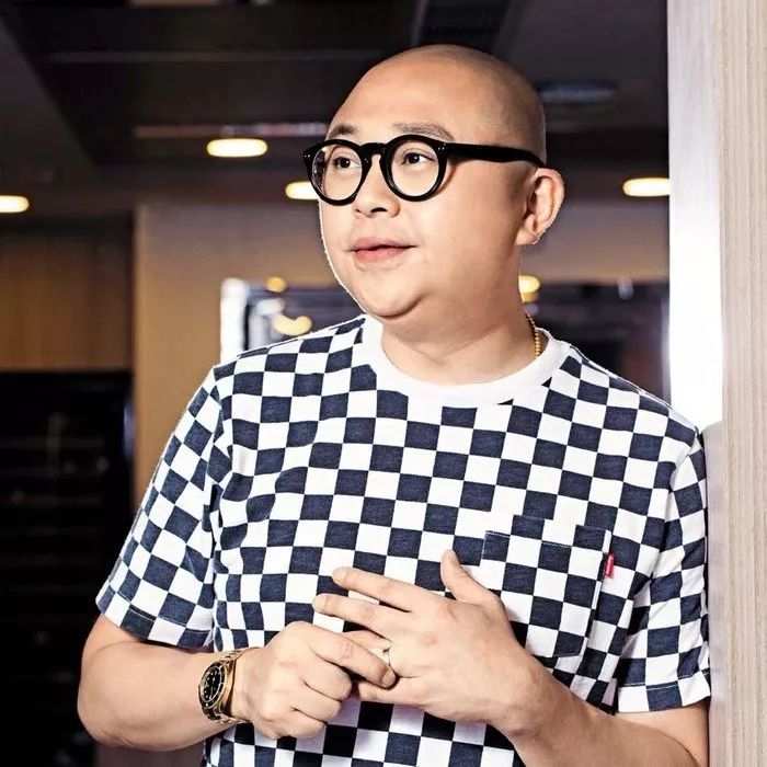 TVB名嘴主持反串扮演“高贵妃”预告即将再次入院通波仔