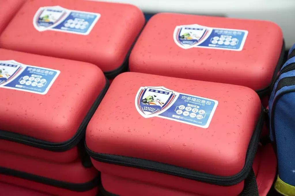 遇到碰瓷报警了怎么结案,遇见碰瓷是打110还是找交警