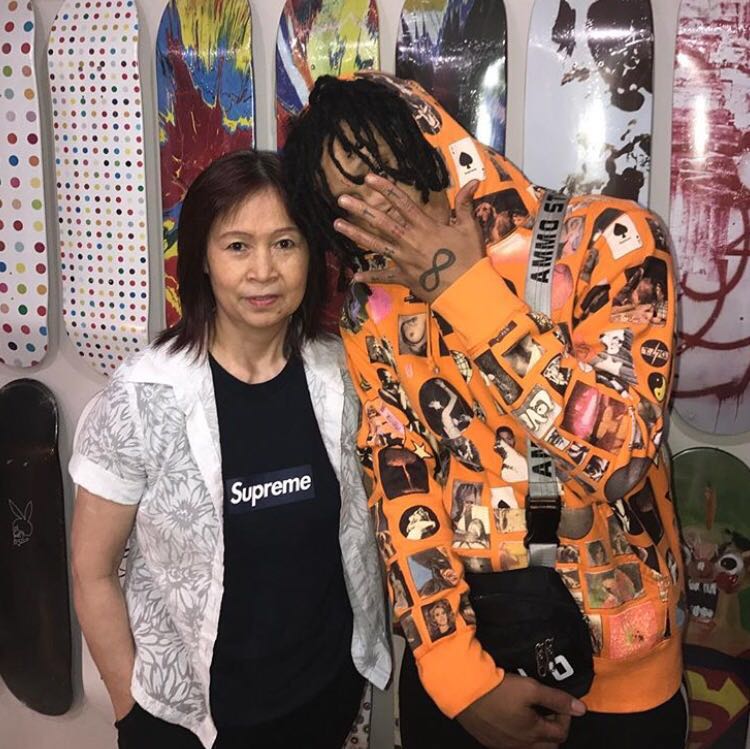 纽约supreme中国大妈,中国supreme大妈