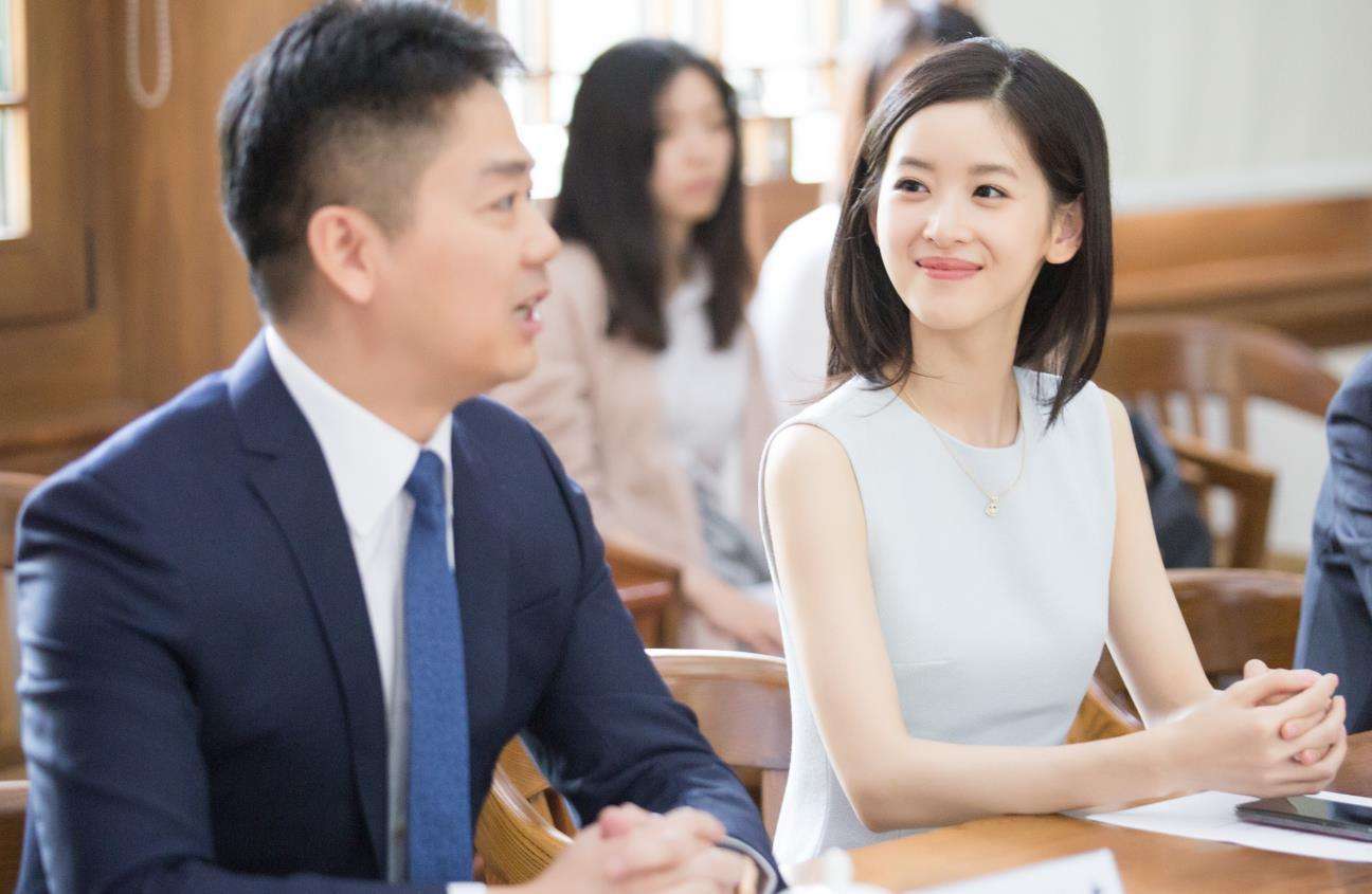 奶茶妹妹章泽天发文,奶茶妹妹和章泽天是一个人吗