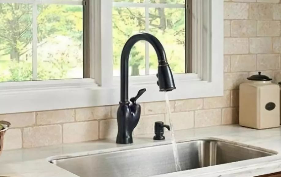 家里水龙头滴水小技巧,水龙头出水教程