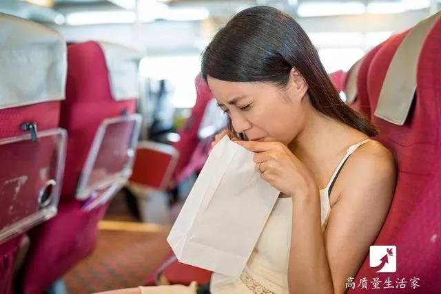 阿司匹林捣碎怎样擦皮肤,阿司匹林磨碎敷脸有什么功效