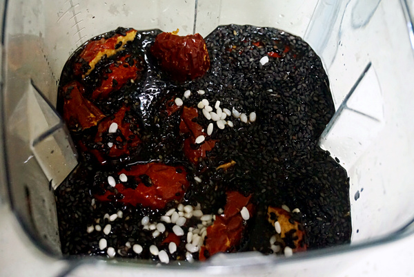 儿时的回忆广告,小时候老牌黑芝麻糊