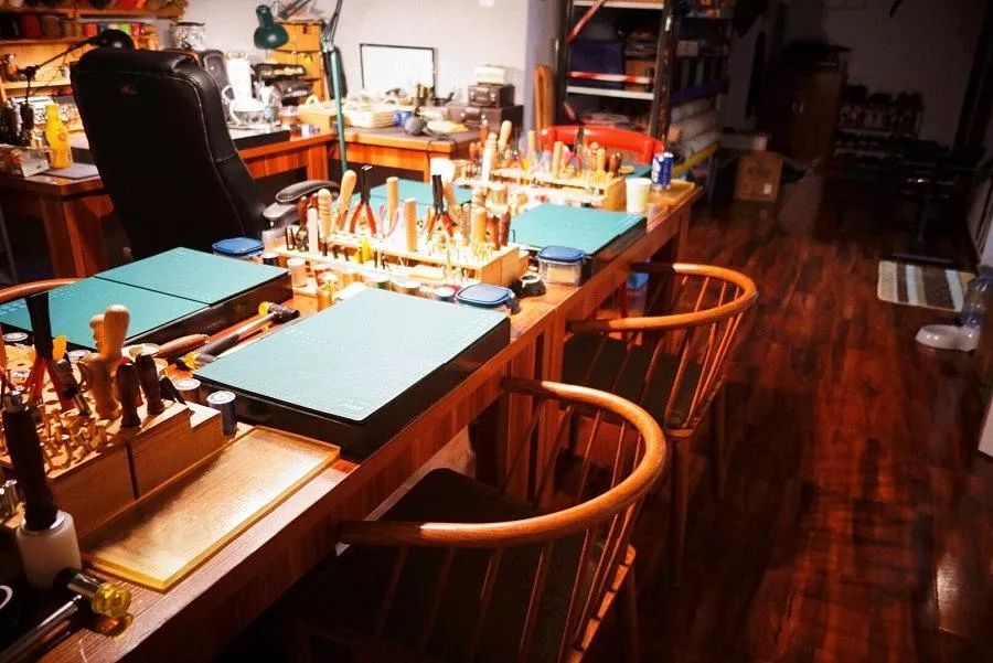 手工皮具真的能谋生吗,您对手工皮具的新认知