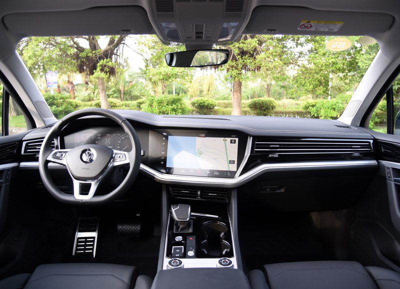 大众全新suv途岳多少钱,大众旗舰suv途锐几座车