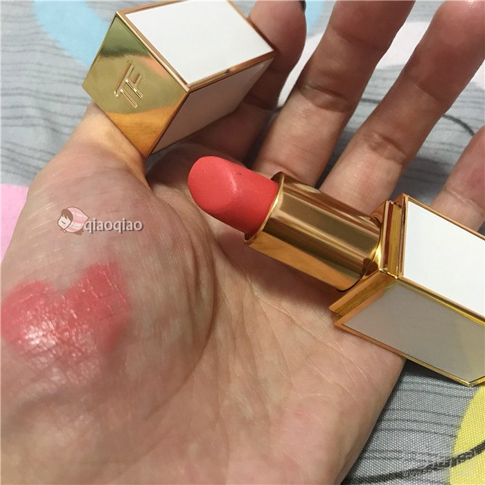 那些曾经“一管难求”的网红色口红们，真的那么名副其实吗