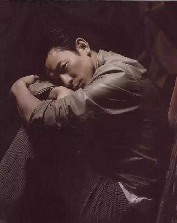 今天我不关心离婚，只想祝你生日快乐