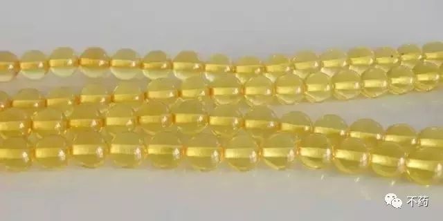 怎么辨别蜜蜡和塑料最直观的方法,蜜蜡越来越便宜是真的吗