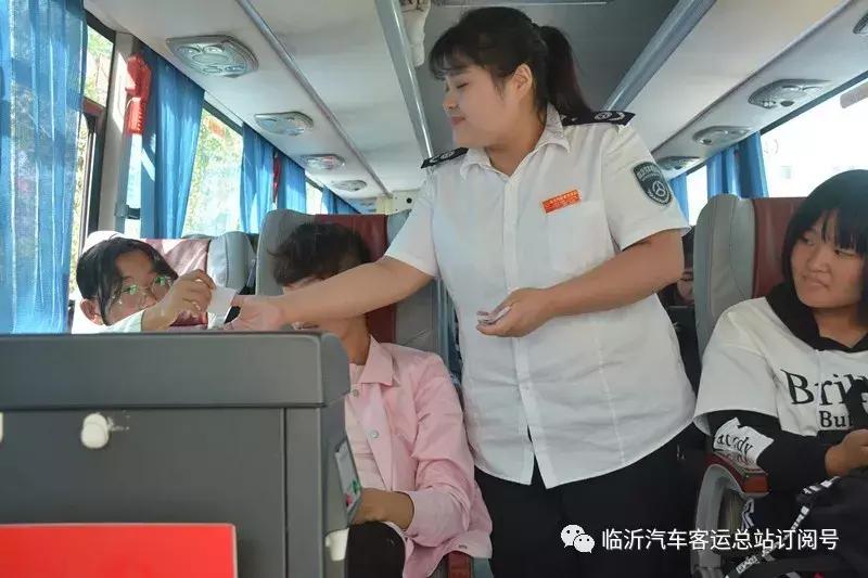 为民办事暖人心精准服务解民忧,服务群众零距离用心用情解民忧