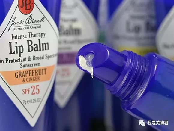 秋冬护唇涂什么好看,秋冬做好唇部护理