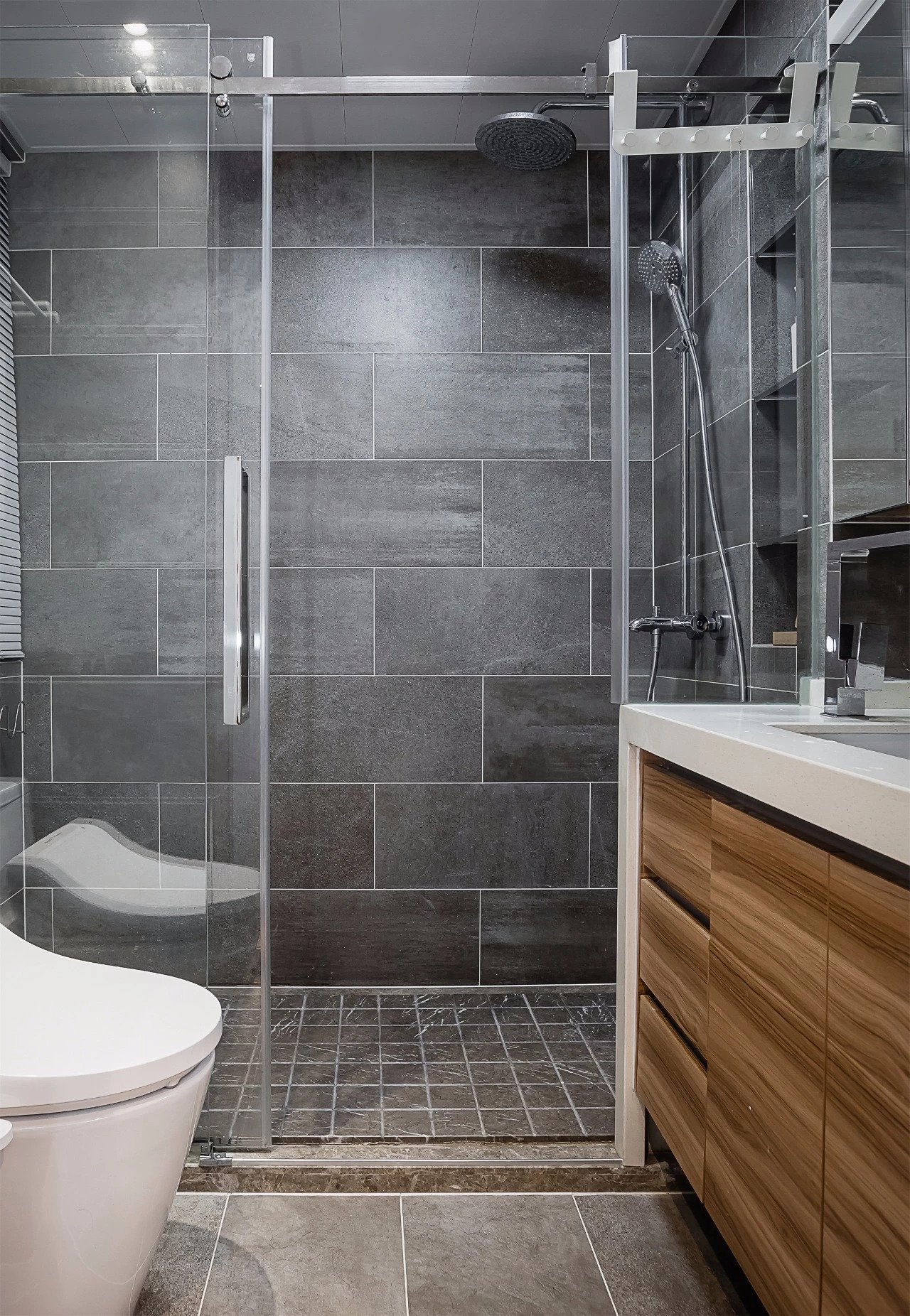 85后的中式装修,现代法式轻奢风大宅建筑设计