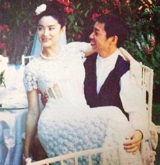 林青霞疑似婚变再添新证据,林青霞被曝离婚是真的吗