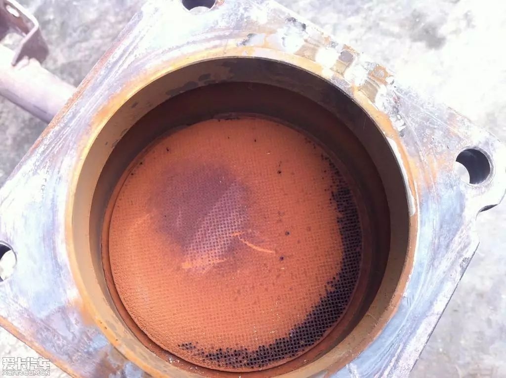 发动机烧机油怎么办解决方案,ea1131.8t发动机烧机油厉害吗