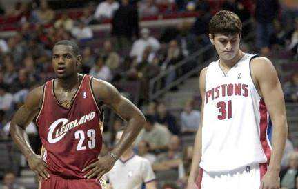 nba03届韦德是榜眼吗,韦德06年夺冠历程