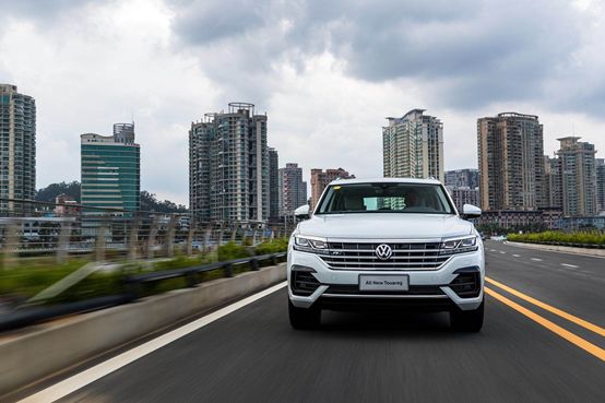 与奥迪q7同平台的大众suv,全新一代途锐即将北京首发高清