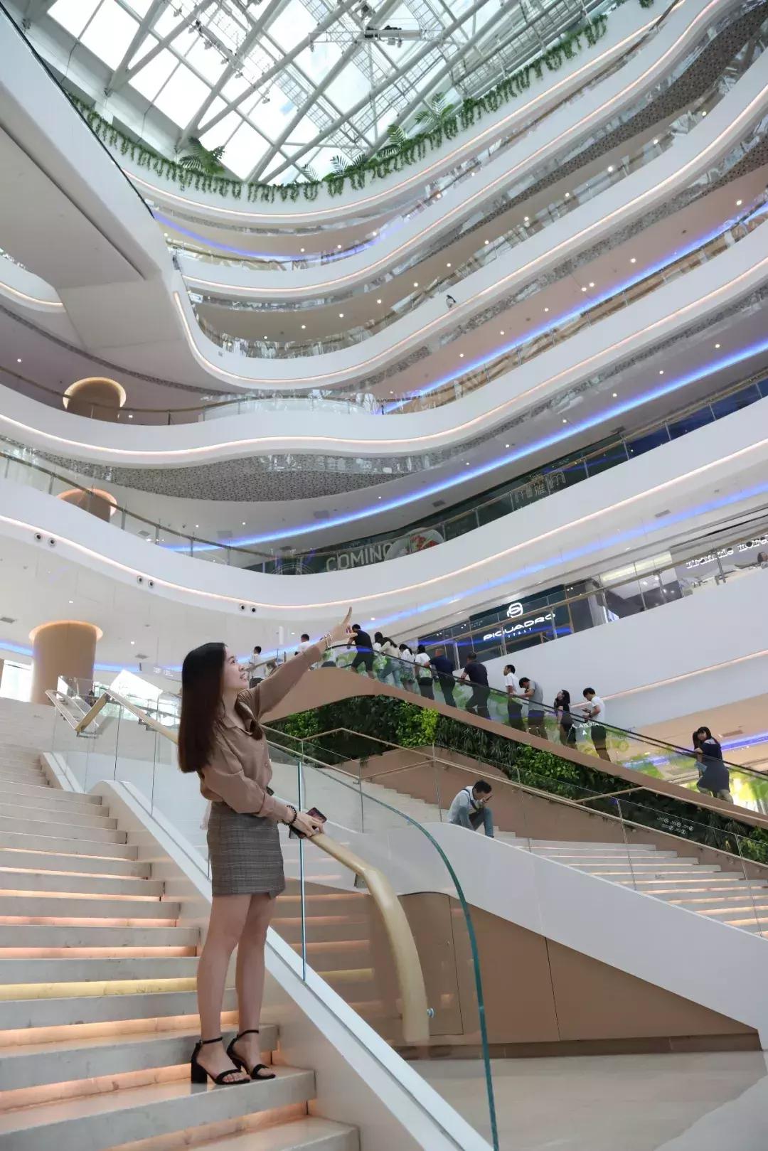 来高德置地这家网红店染发，头发居然变成这样……！