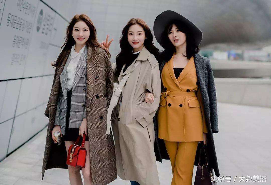 秋天风衣怎么搭配好看图片女,一件风衣搞定整个秋天百搭时尚
