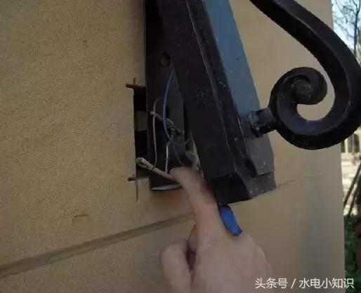 老电工教你布线,老电工演示正确接线方法