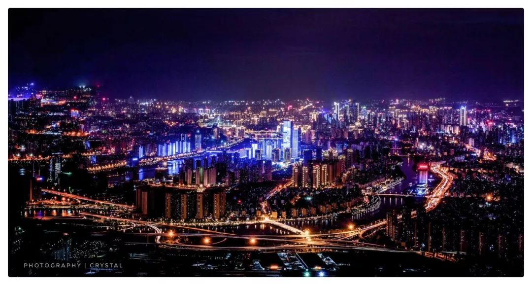 那年我拿了8千奖学金，买了一台760D