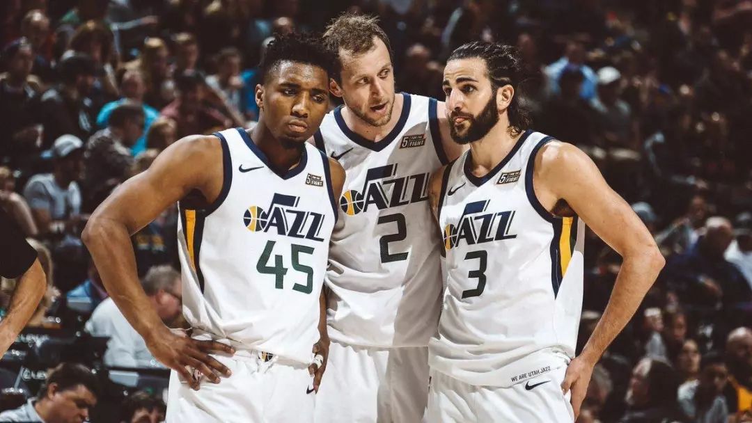 犹他爵士2020-2021年战绩,犹他爵士魔鬼主场震撼时刻