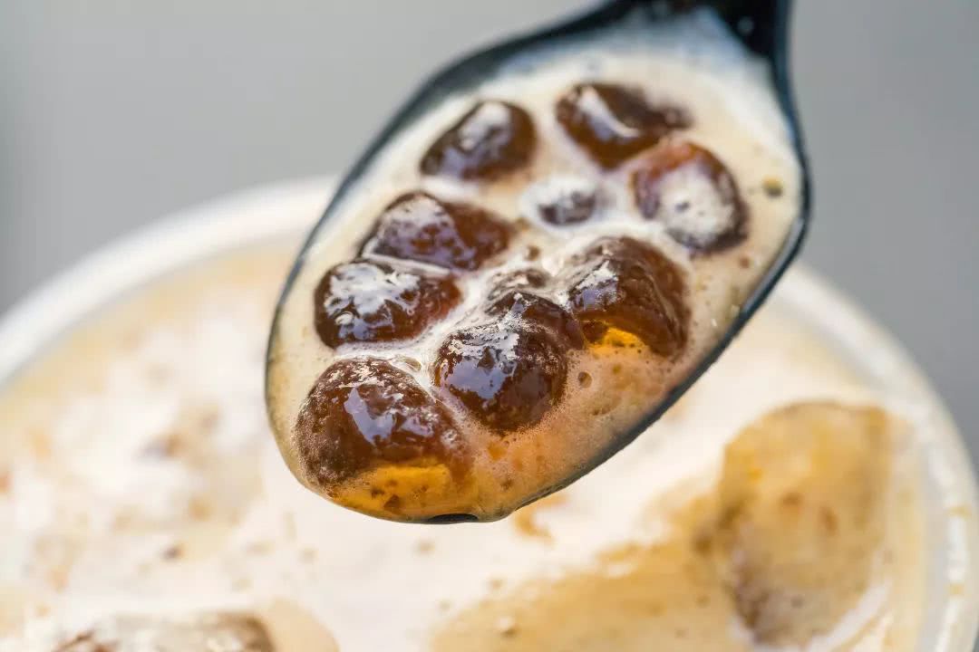 全国1700+店的台式黑糖茶饮始祖，排队网红店都用他家的料