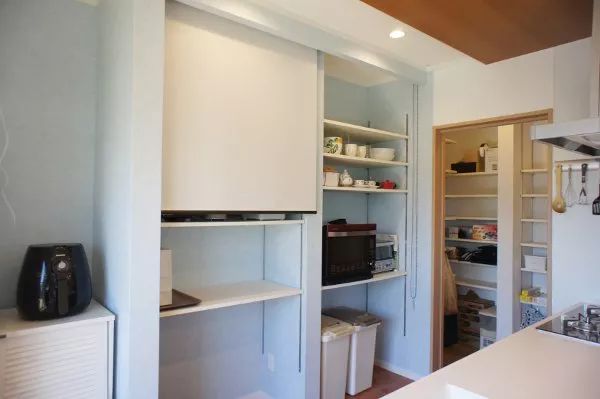 衣柜内部不要隔板容易变形,衣柜坏了固定小窍门