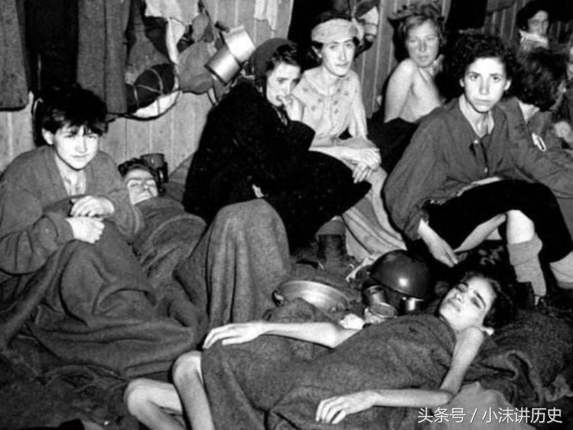 二战后德国经济全线崩溃，女人成了交易商品，两根香烟能买一姑娘