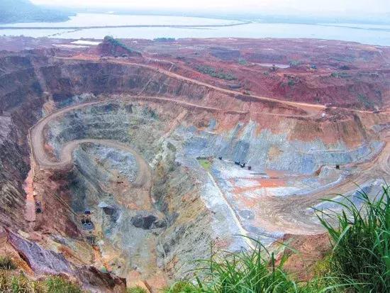 江西矿产资源分布在哪里,为什么江西矿产资源那么多